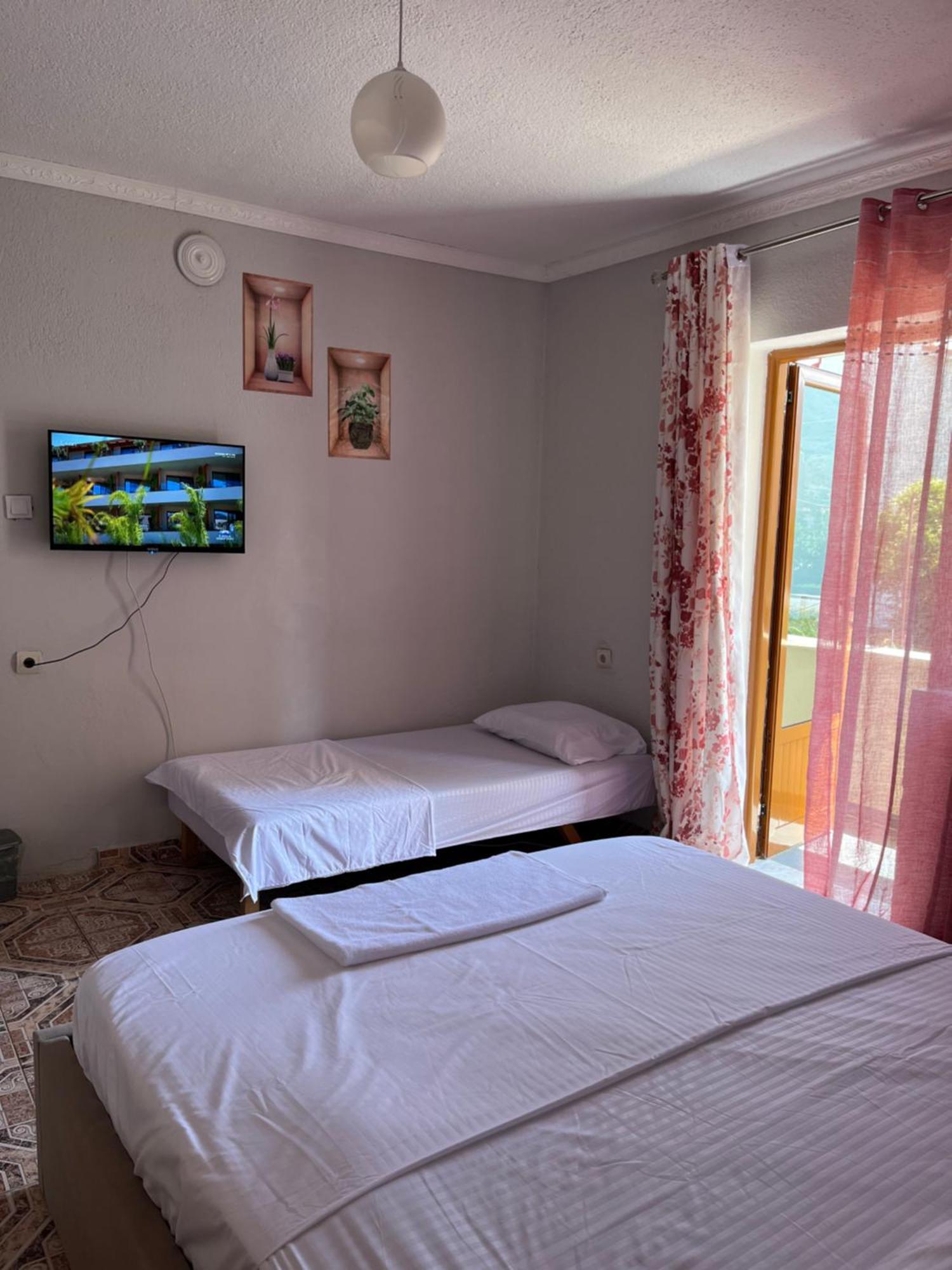 Rent Rooms,pogradec *