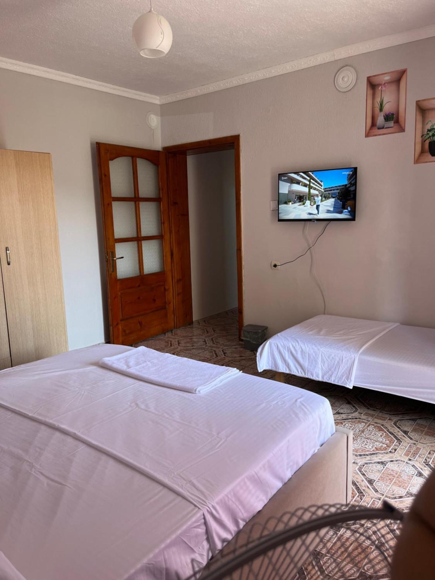 Rent Rooms,pogradec * Pogradec
