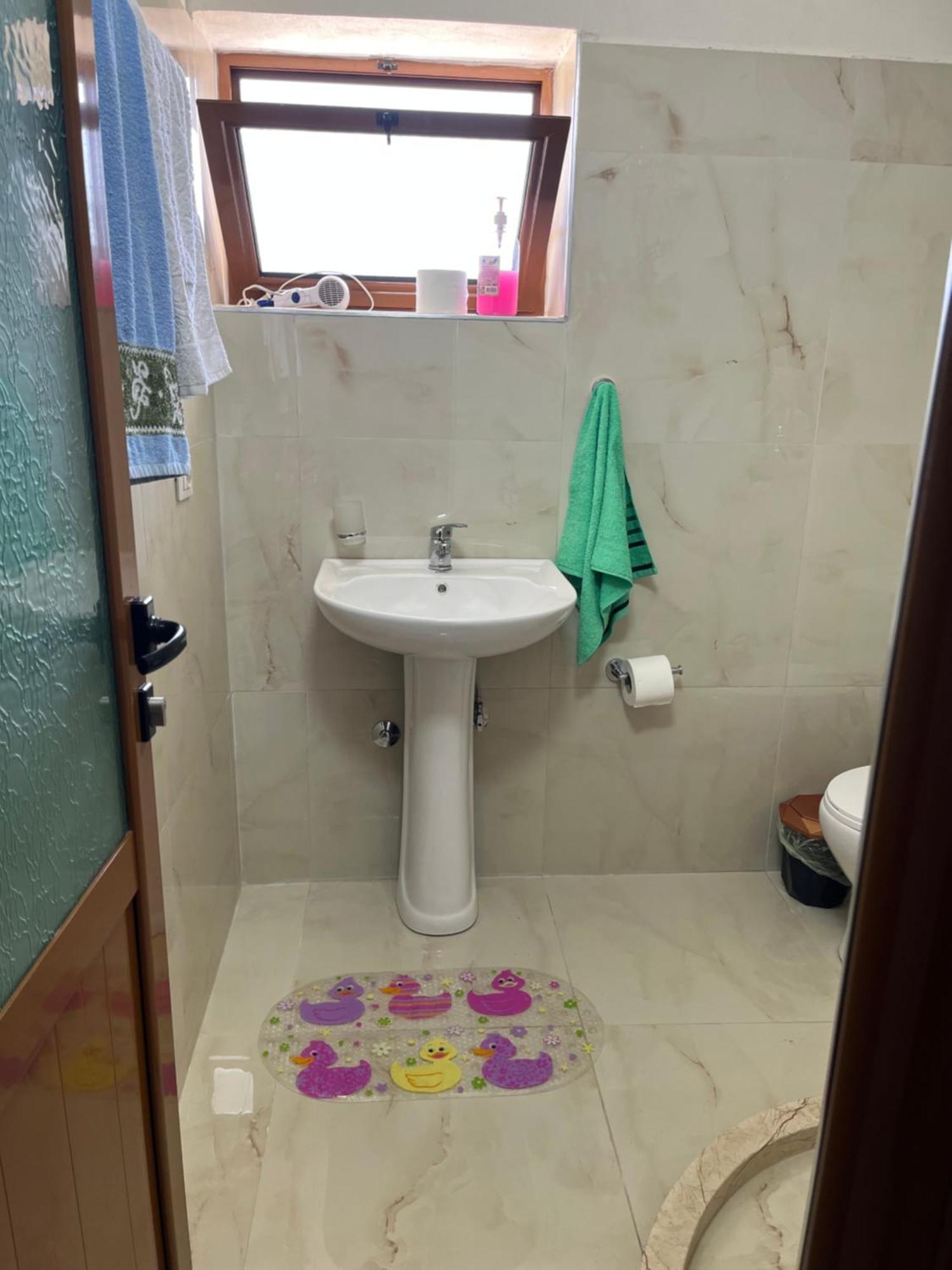Rent Rooms,pogradec *