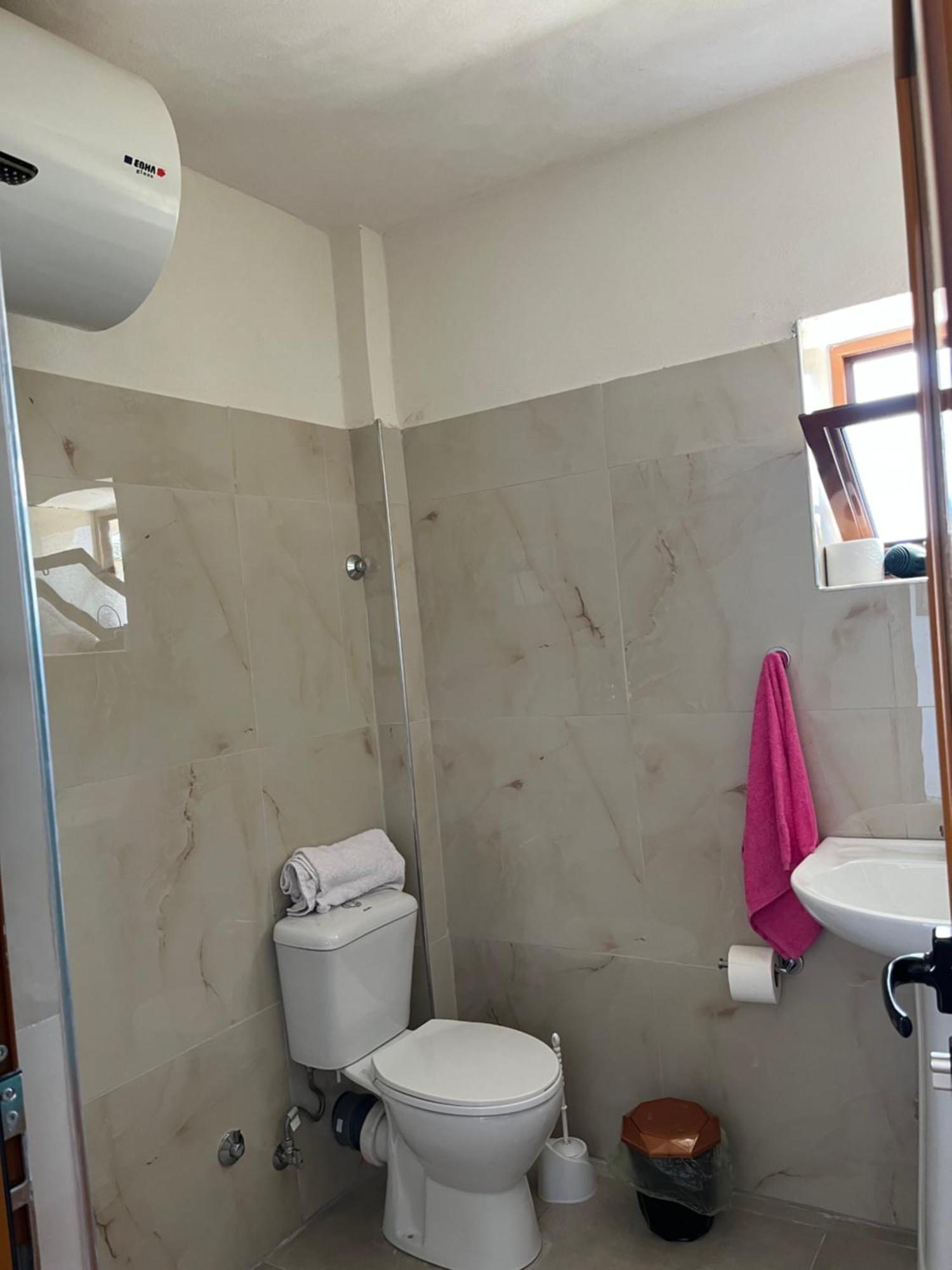 Affittacamere Rent Rooms,pogradec Pogradec